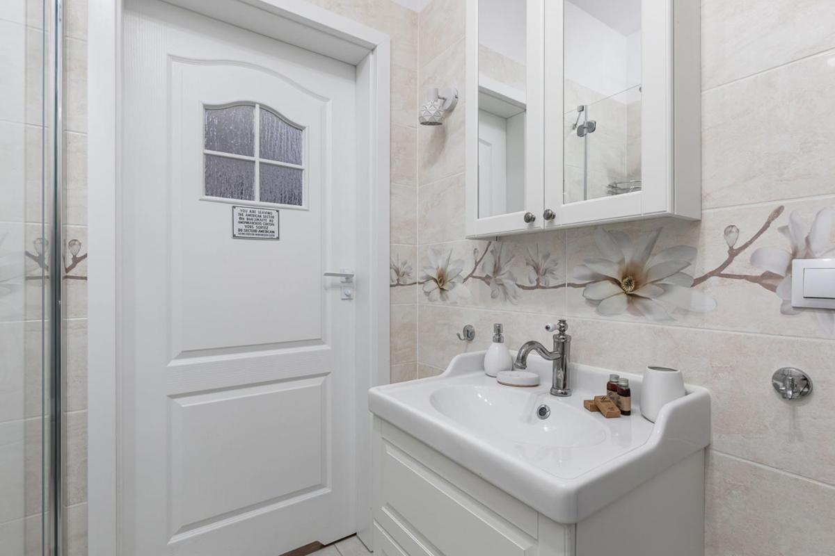 Apartament Holiday 8/25 Реваль Екстер'єр фото